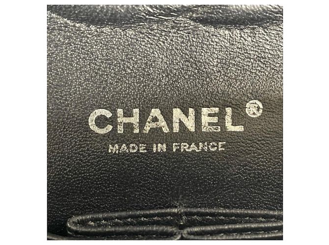 Borsa a tracolla Chanel Matelassé 25 Nero - vista 4