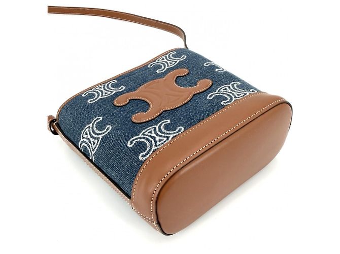 Céline Borsa a tracolla mini bucket Triomphe Celine Marrone - vista 3