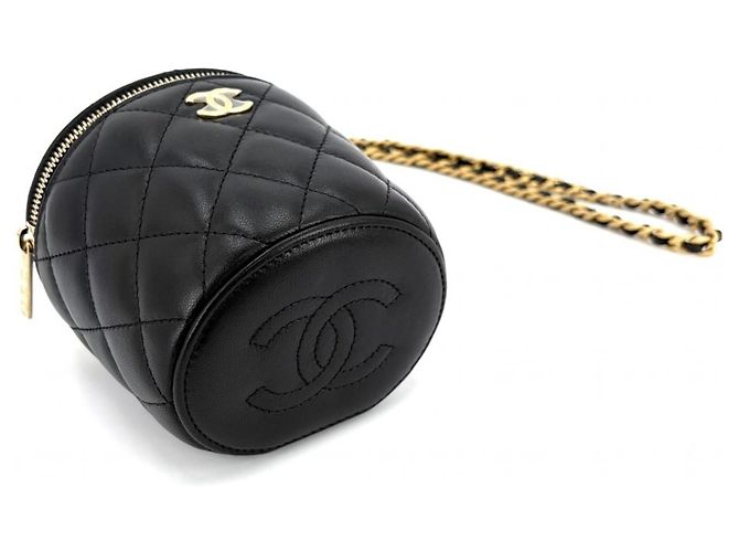 Borsa a Spalla Chanel Matelassé Mini Vanity Pouch Nero - vista 3