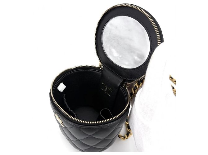 Borsa a Spalla Chanel Matelassé Mini Vanity Pouch Nero - vista 5