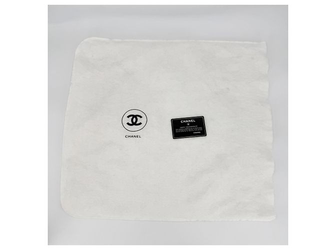 Borsa Chanel in pelle di vitello martellata nera Nero - vista 10