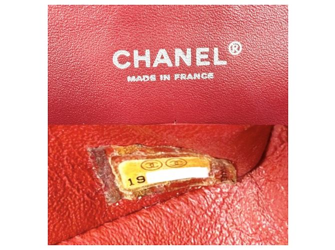 Borsa a tracolla Chanel Matelassé 25 Rosso - vista 5