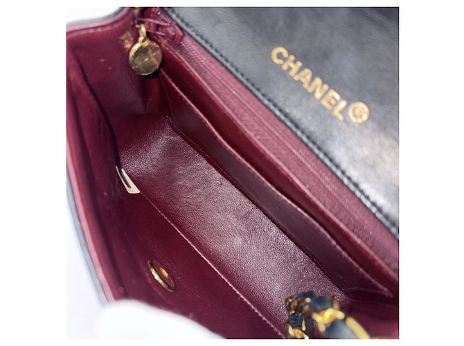 Timeless Borsa a Spalla Chanel Mini Matelasse Nero - vista 4