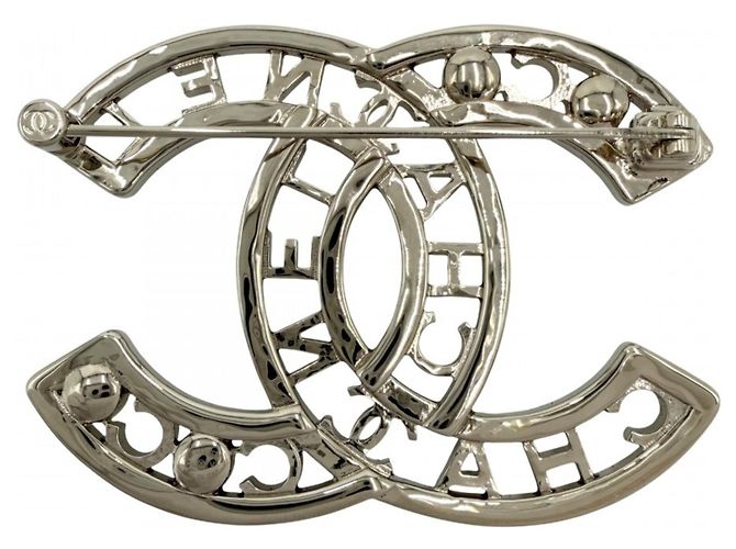 Spilla in argento Chanel con perla finta e strass - vista 2
