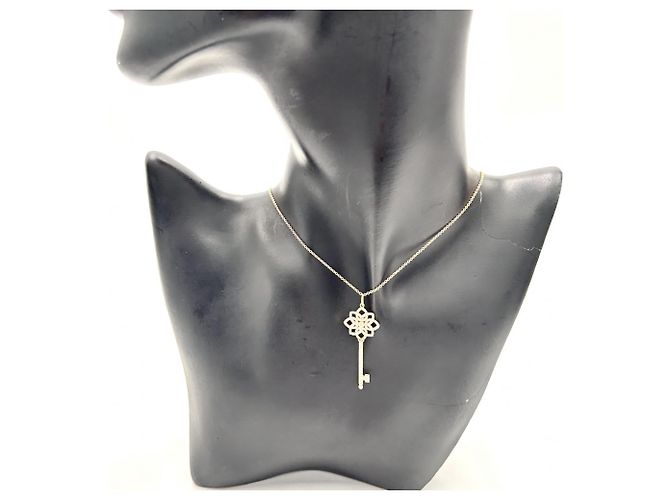 Collana con pendente a chiave intrecciata in oro rosa 18K da donna Tiffany & Co. - vista 5