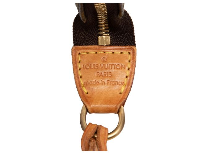 Louis Vuitton Pochette Accessoires Monogram Marrone - vista 5