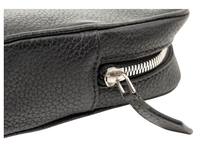 Louis Vuitton Nero Taiga Kasai - vista 6