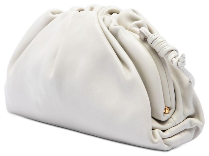 Bottega Veneta White Lambskin The Mini Pouch Crossbody Bianco Bianco sporco - vista 2