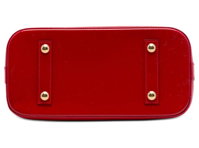 Louis Vuitton Alma PM in Monogram Vernis rosso - vista 3