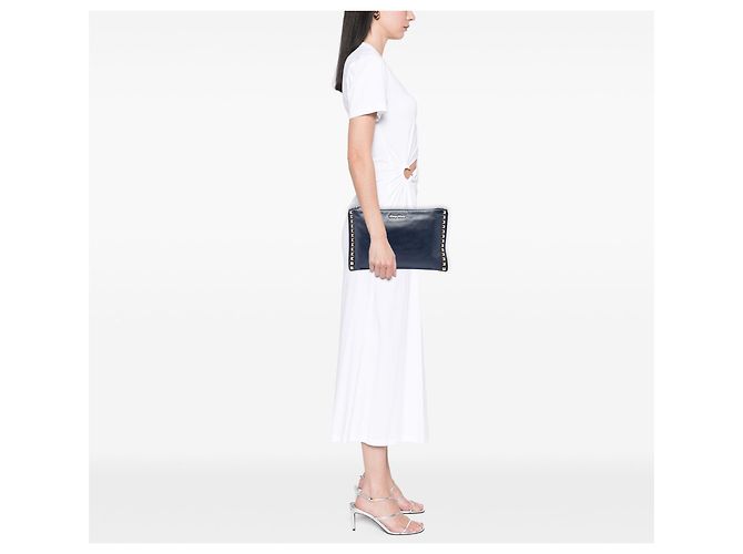 Clutch in pelle blu con borchie Miu Miu Blu navy - vista 6