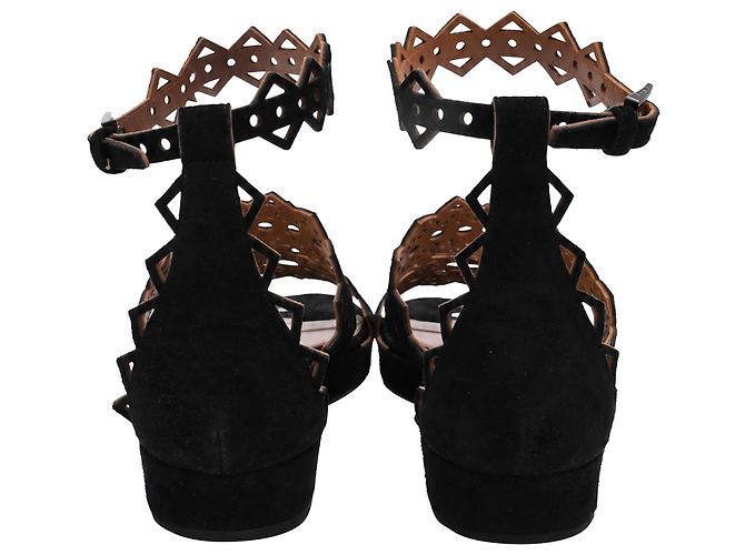 Sandali bassi open toe in scamosciato nero con taglio laser Alaïa - vista 3