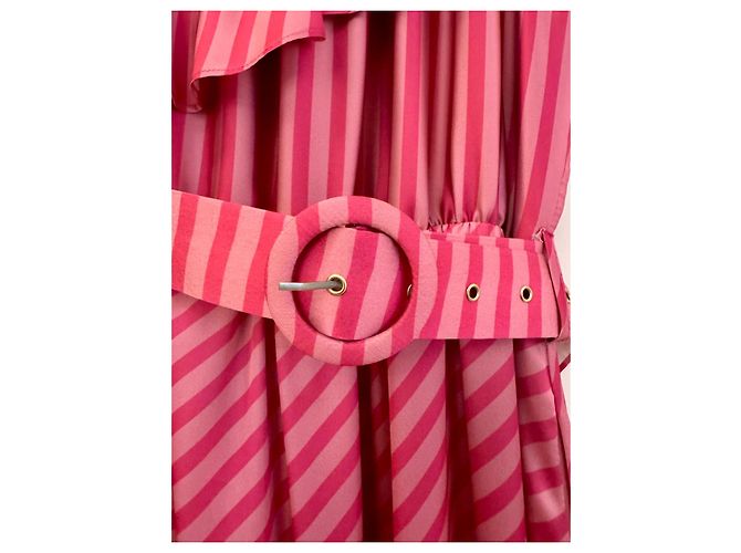 Autre Marque Preview Giorgia & Johns Rosa Gestreiftes One-Shoulder Maxikleid Pink - Ansicht 3