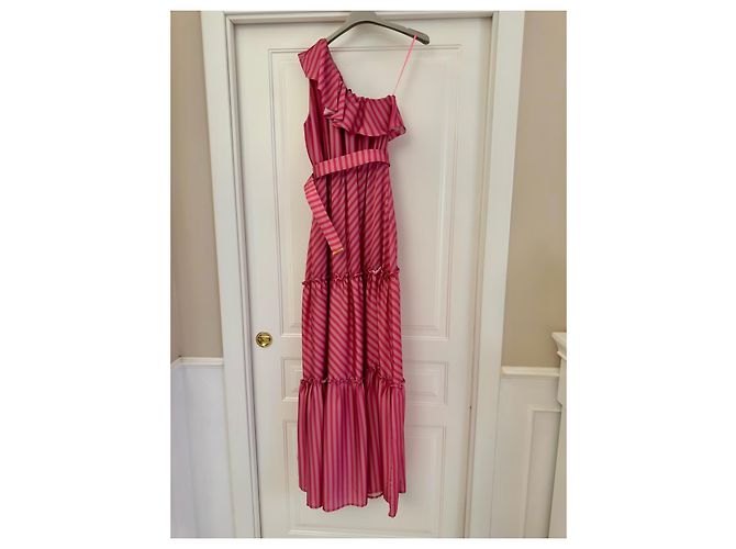 Autre Marque Preview Giorgia & Johns Rosa Gestreiftes One-Shoulder Maxikleid Pink - Ansicht 8