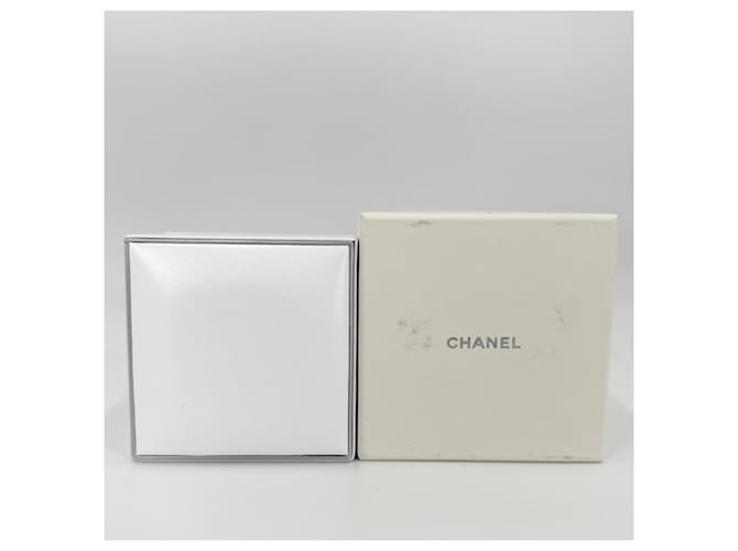 Chanel Matelassé Design Ring - Ansicht 5