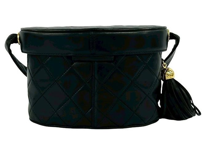 Vanity Chanel Vintage Coco Mark Lammfell Schultertasche mit Quaste Schwarz - Ansicht 3