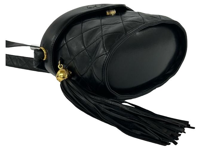Vanity Chanel Vintage Coco Mark Lammfell Schultertasche mit Quaste Schwarz - Ansicht 7