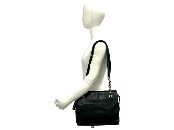 Timeless CHANEL Vintage Coco Mark Lammfell Ketten-Tote Bag Schwarz - Ansicht 2