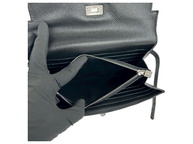 Hermès Kelly Long Wallet aus schwarzem Epsom-Leder - Ansicht 10