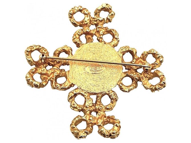 Chanel Brosche mit Kunstperlen-Akzenten Weiß Golden - Ansicht 2