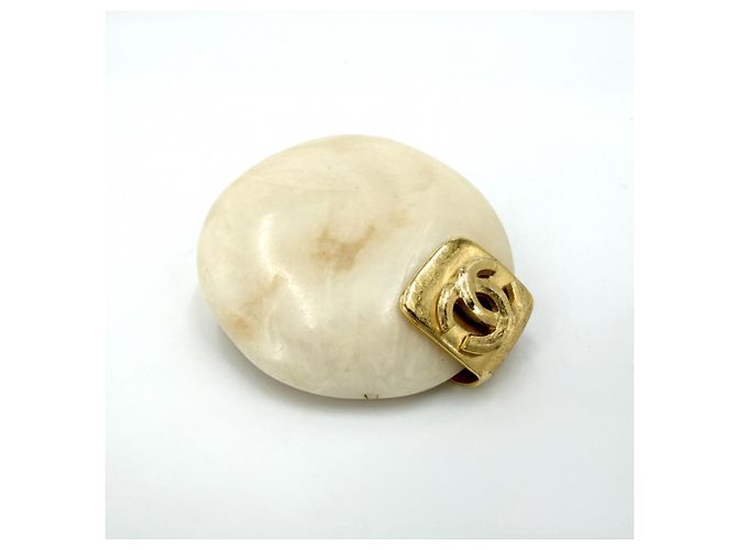 Timeless Spilla Chanel Vintage placcata oro D'oro - vista 3