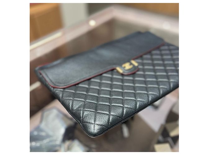 Chanel Gesteppte Leder-Clutch Schwarz - Ansicht 3