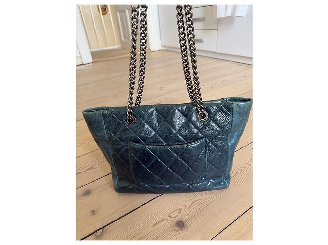 Chanel Timeless Shopping Bag Agnello Blu - vista 12