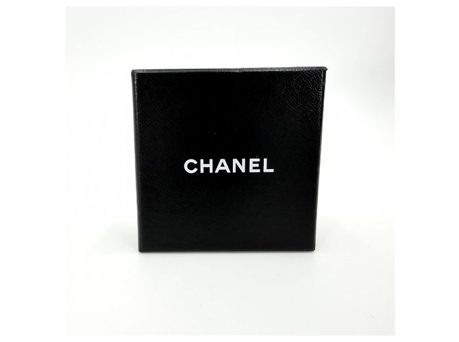 Spilla Cuore Vintage Chanel Bianco Rosso Blu - vista 8