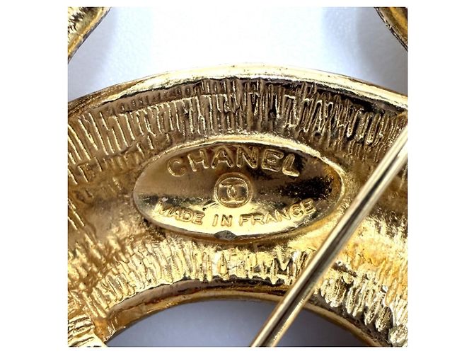 Spilla Chanel Vintage Matelassé Gold D'oro - vista 4