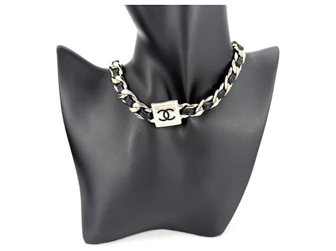 Collana Choker Chanel Coco Mark Nero D'oro - vista 3