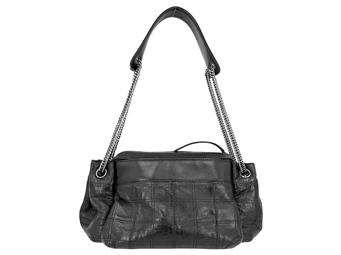 Bowling Borsa a mano Chanel in pelle nera - Design Chocolate Bar Nero - vista 2