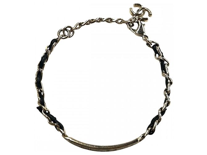 Bracciale Charm in pelle nera Chanel Nero - vista 2
