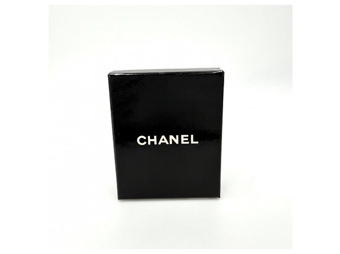 Spilla Chanel Vintage Matelassé Gold D'oro - vista 8
