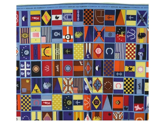 Hermès Carré 90 Sciarpa "En Voyage" Seta Blu Autentica 190238M - vista 3