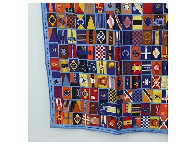 Hermès Carré 90 Sciarpa "En Voyage" Seta Blu Autentica 190238M - vista 8