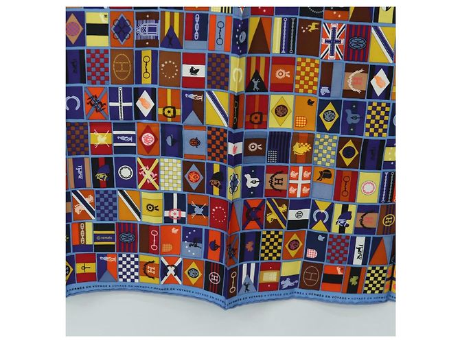 Hermès Carré 90 Sciarpa "En Voyage" Seta Blu Autentica 190238M - vista 9
