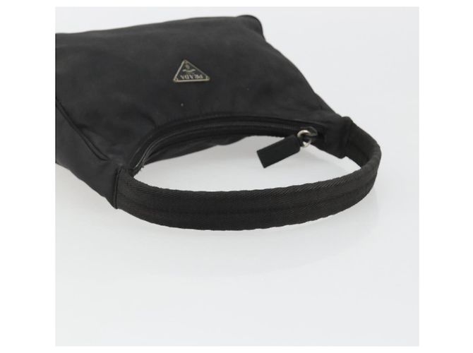 Pochette PRADA in nylon nero con dettagli argento Auth 186598 - vista 7