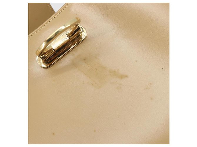 Borsa a tracolla Salvatore Ferragamo Gancini in pelle beige oro Auth ka4982 D'oro - vista 10