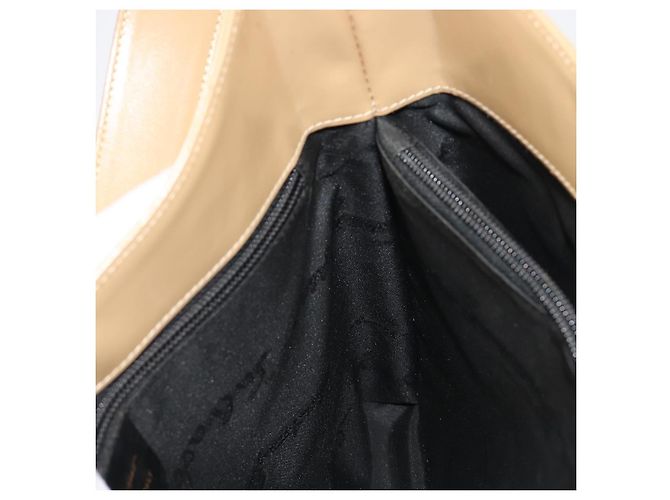 Borsa a tracolla Salvatore Ferragamo Gancini in pelle beige oro Auth ka4982 D'oro - vista 18