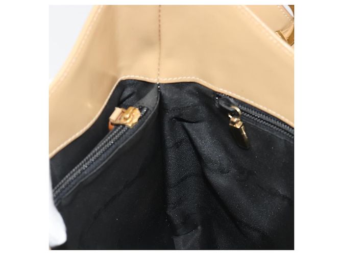 Borsa a tracolla Salvatore Ferragamo Gancini in pelle beige oro Auth ka4982 D'oro - vista 19