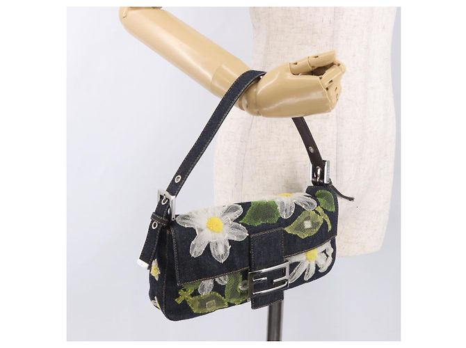 Borsa FENDI Mamma Baguette in denim con ricamo floreale blu navy e argento Auth 190100SAM - vista 27