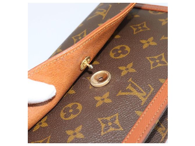 LOUIS VUITTON Pochette Monogram Dam PM Clutch Bag M51812 LV Auth BA13708 Monogramma - vista 8
