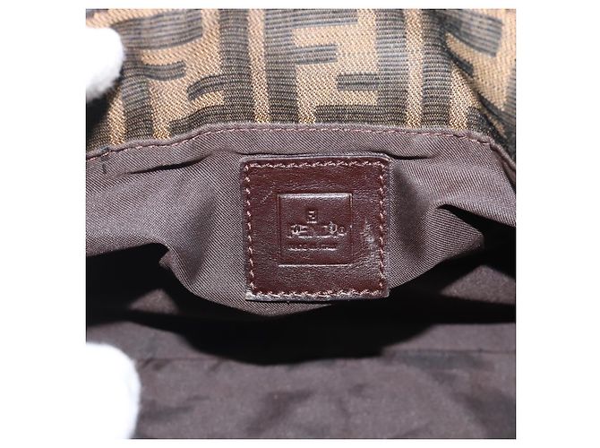FENDI Zucca Canvas Mamma Baguette Tote Bag Black Brown Auth 189846A Marrone Nero - vista 17