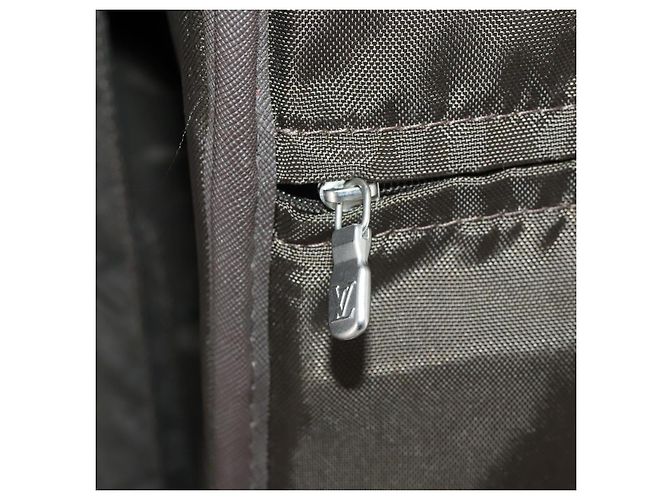 LOUIS VUITTON Taiga Pegas 55 Valigia Grizzly M23313 LV Auth 189034 Marrone - vista 24