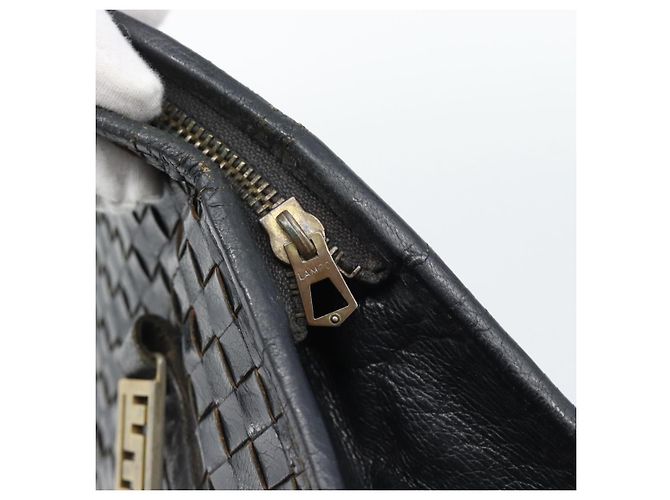 Borsa a Spalla FENDI in Pelle Nera e Oro Auth bs35826 Nero D'oro - vista 19