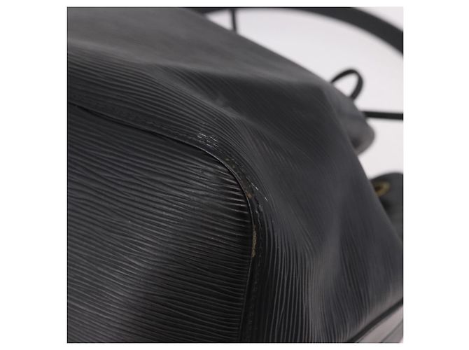 Borsa a Spalla LOUIS VUITTON Epi Petit Noe Nero M44102 LV Auth 189169 - vista 14