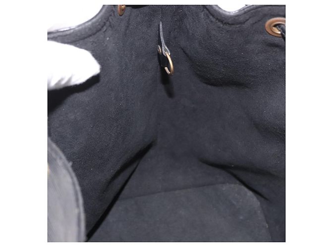 Borsa a Spalla LOUIS VUITTON Epi Petit Noe Nero M44102 LV Auth 189169 - vista 19