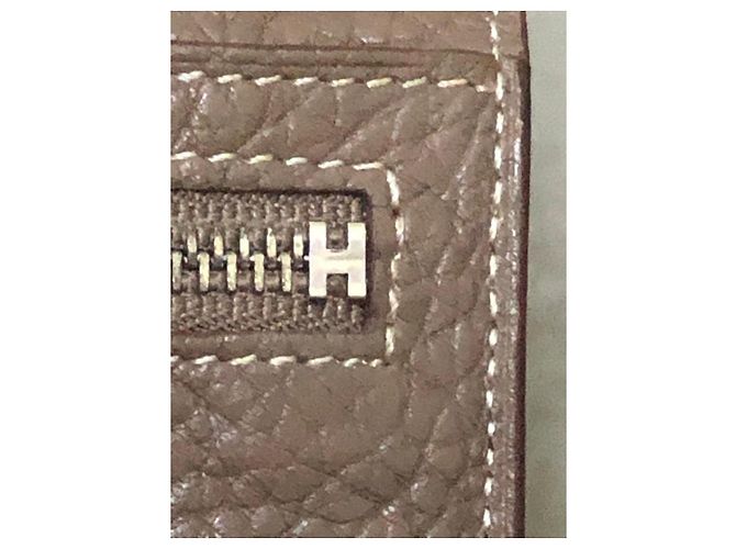 Cartera Hermès Kelly en cuero taupe - vista 9