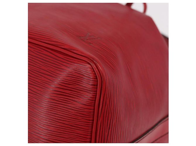 Bolso de Hombro LOUIS VUITTON Epi Petit Noe Rojo M44107 LV Auth 189163 Roja - vista 14