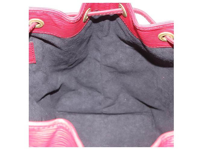 Bolso de Hombro LOUIS VUITTON Epi Petit Noe Rojo M44107 LV Auth 189163 Roja - vista 18