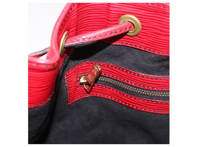 Bolso de Hombro LOUIS VUITTON Epi Petit Noe Rojo M44107 LV Auth 189163 Roja - vista 20